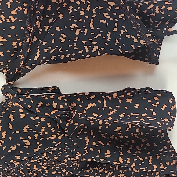 Shein Cropped Tie Front Peplum Blouse - Picture 6 of 13